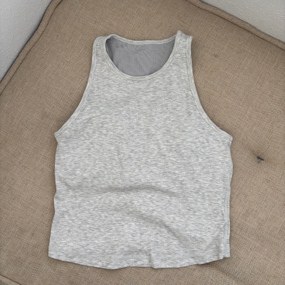 Vuori Pose Plyo Rib Tank in Grey - Picture 2 of 8